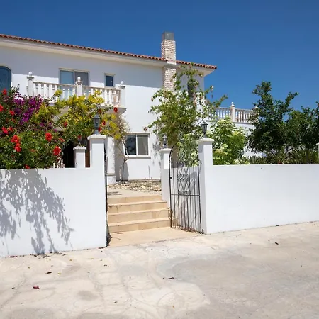 Savv Holiday Villa Villa